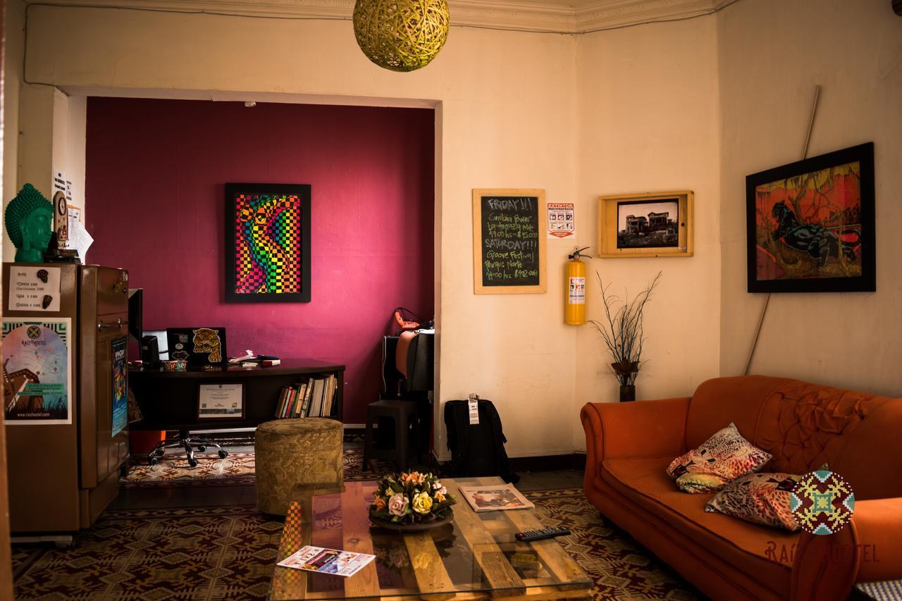 Raiz Hostel Medellin Exterior photo