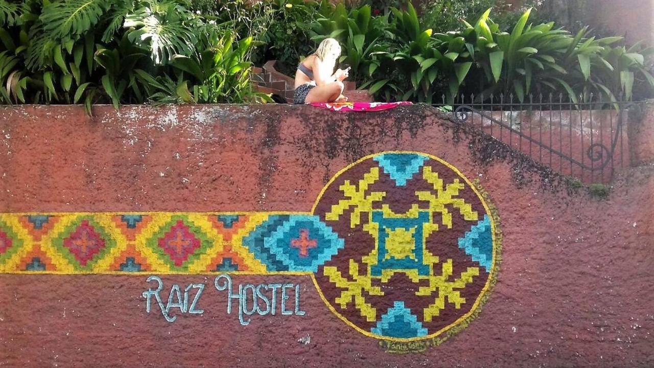 Raiz Hostel Medellin Exterior photo